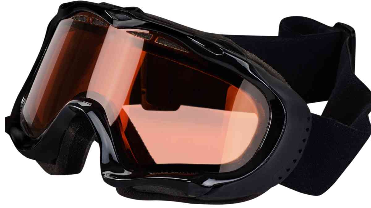 Alpinism Goggles Fogging Up? Tips to Ensure Clear Views